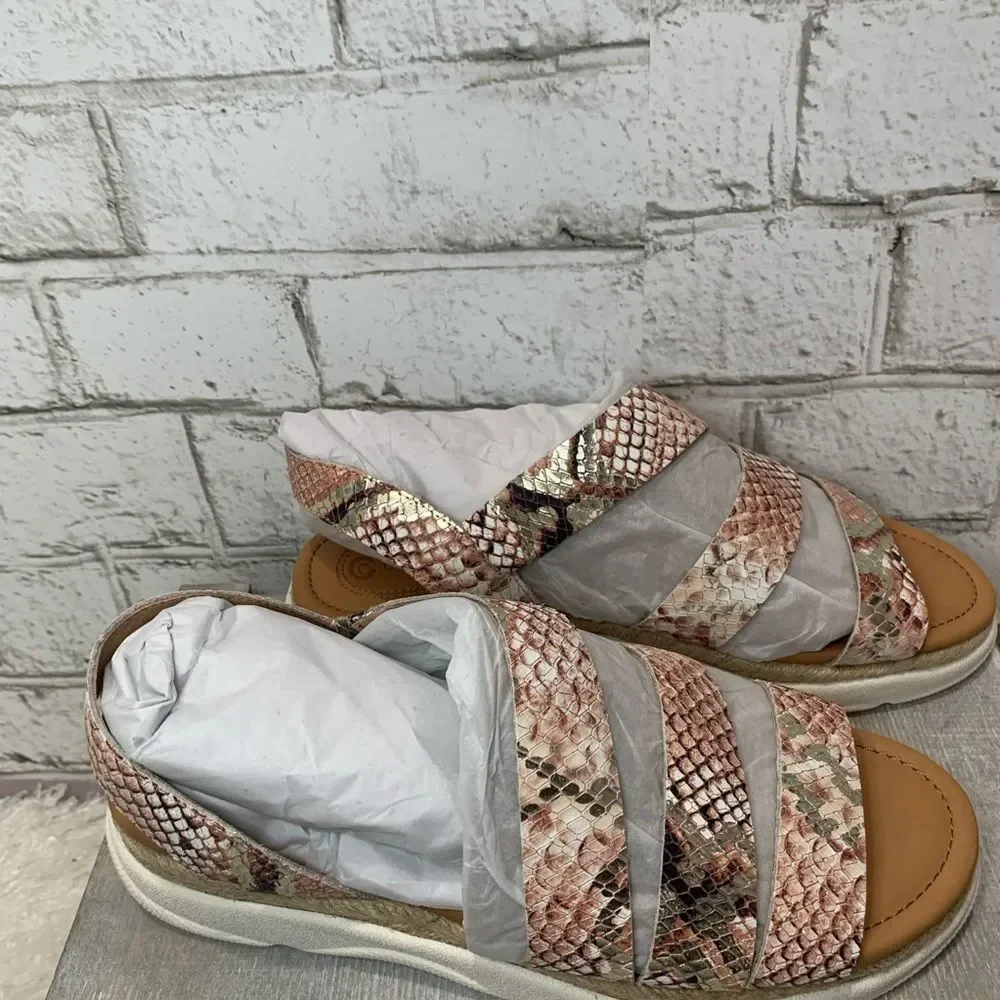 𝅺Corso Como Yashy Strappy Platform Sandal NIB